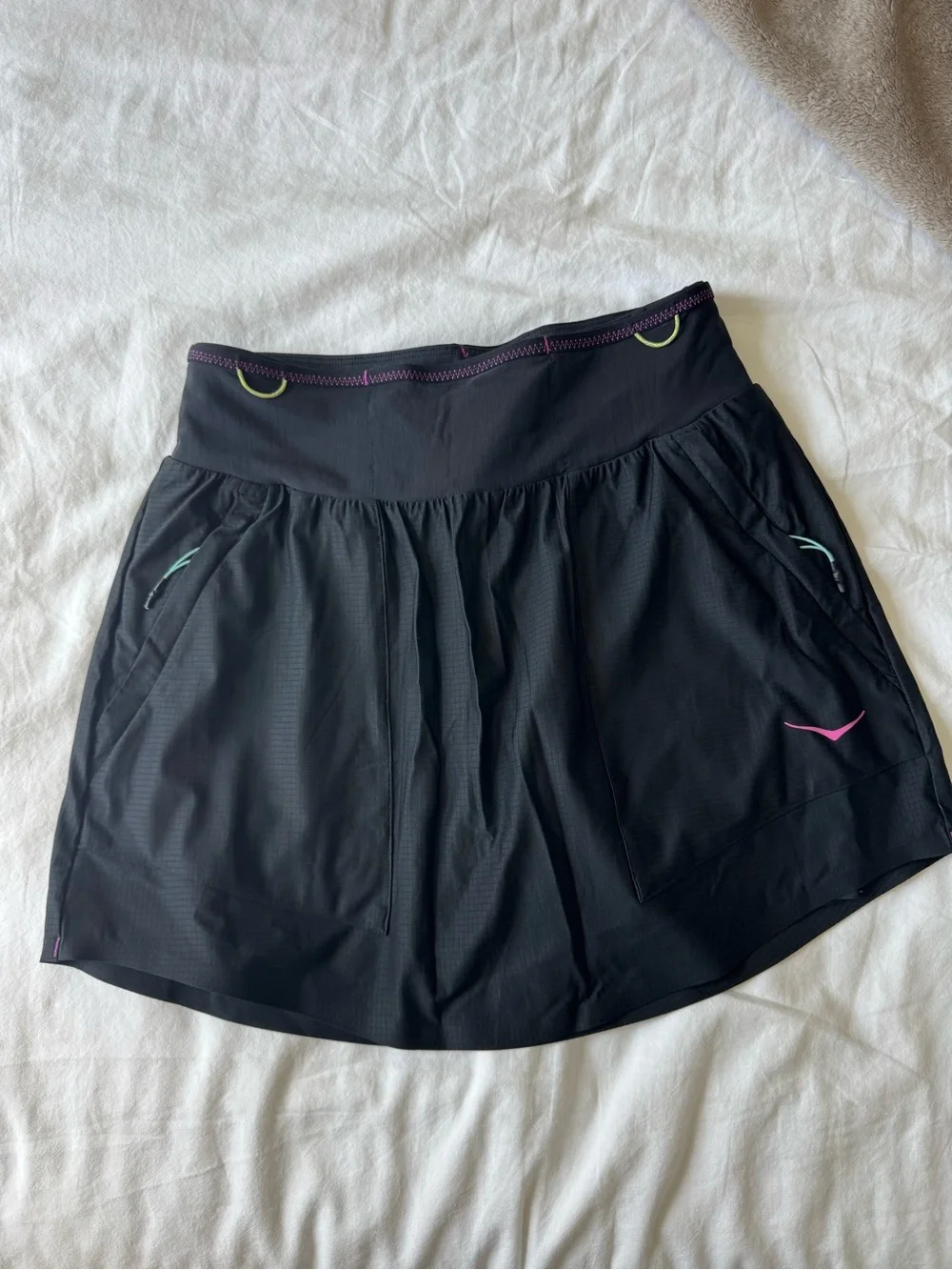 HOKA Mizi Hike Skort - Picture 1 of 4